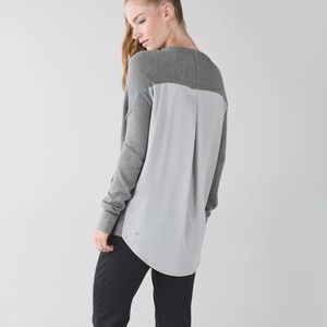 Lululemon Cardi in the Front Sweater Size 8 Gray